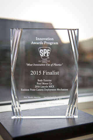 8 Body Exterior Emblem Front Camera Deployment Mechanism - 2015 Finalist